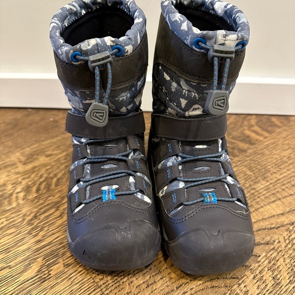 Kids size 10 Keen Winterport Neo Dt Waterproof Snow Boots - Picture 2 of 7